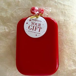 Gift bag from Elizabeth Arden 🌷